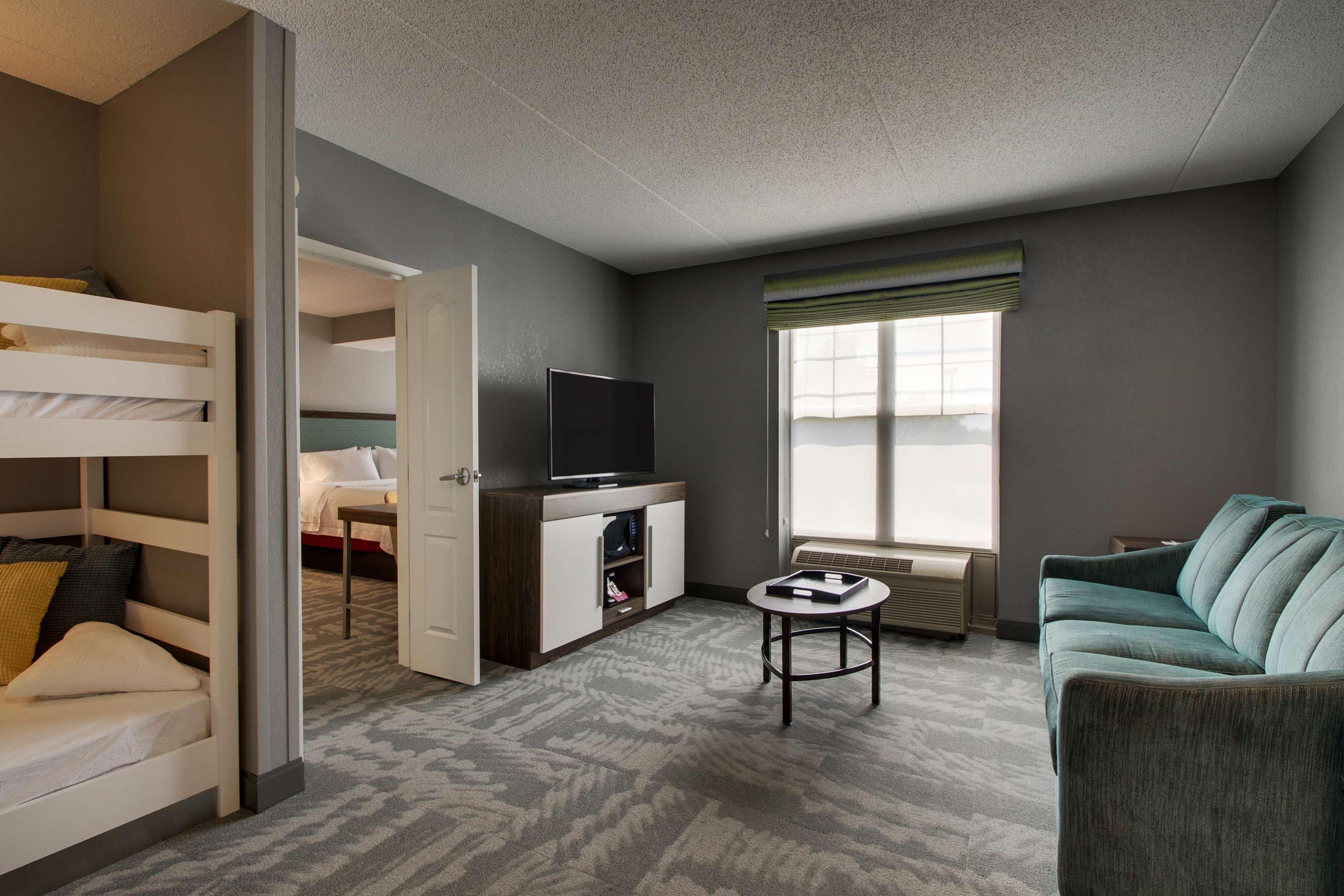 Hampton Inn & Suites Chicago/Орора Экстерьер фото