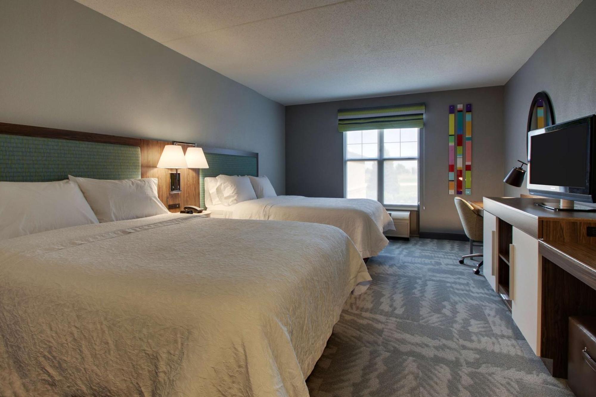 Hampton Inn & Suites Chicago/Орора Экстерьер фото