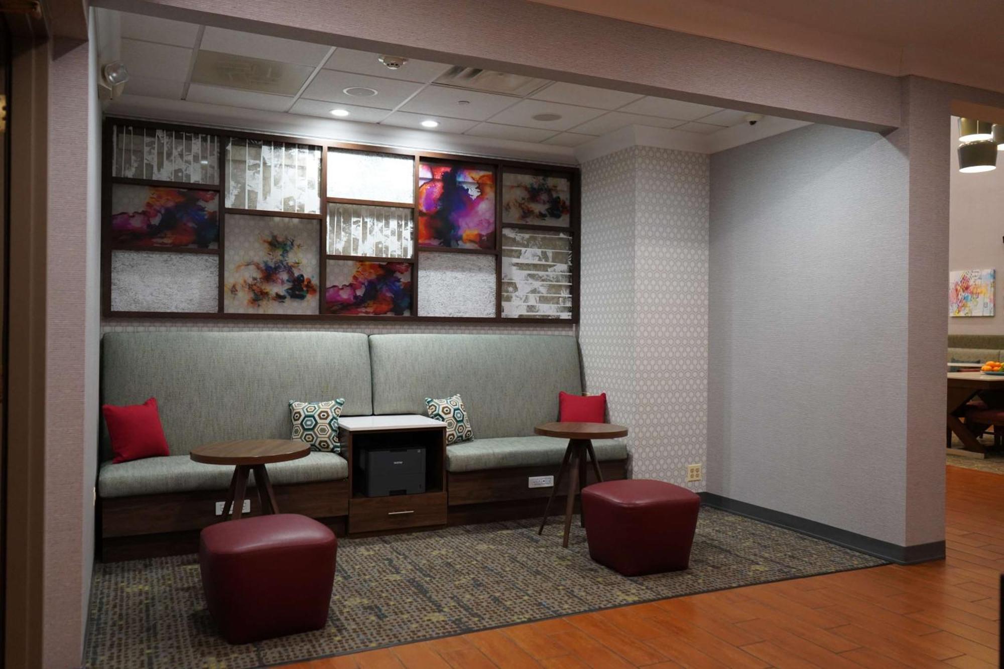 Hampton Inn & Suites Chicago/Орора Экстерьер фото